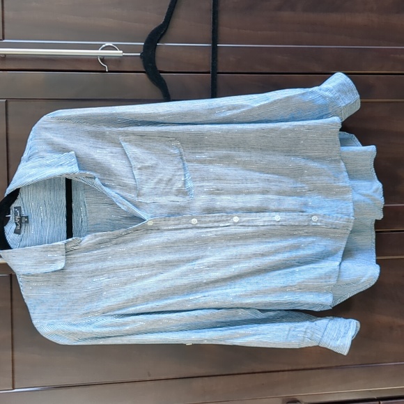 Shirt - Picture 1 of 4